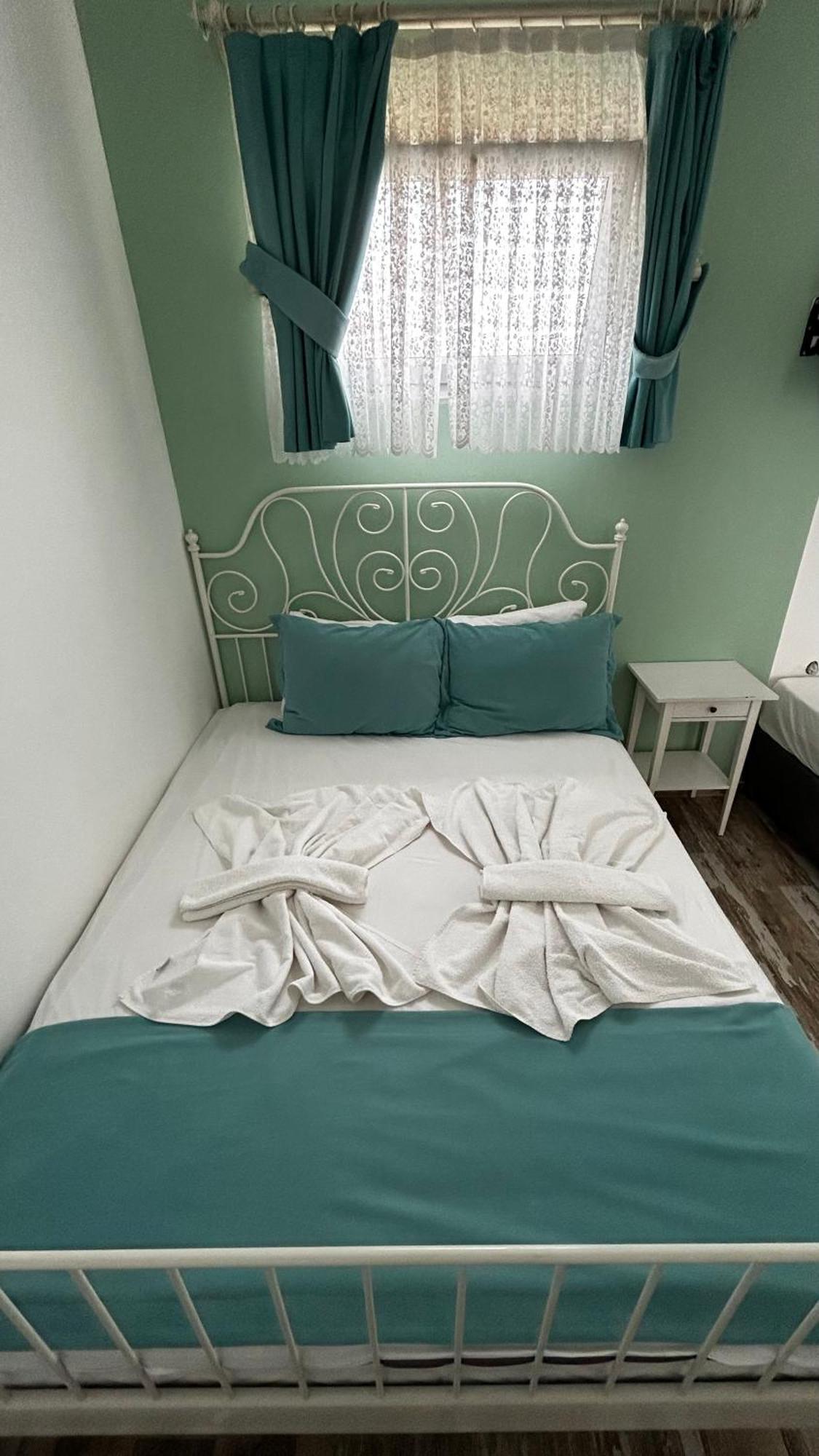 Maydanoz Otel Foca Kültér fotó